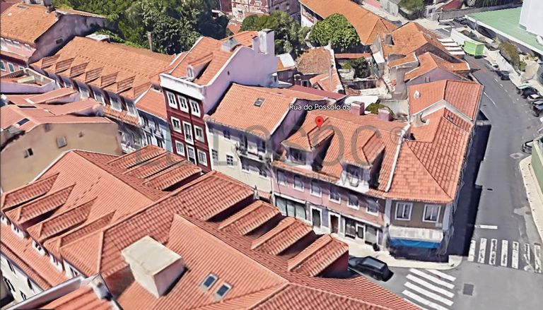 Edifício 3 Pisos c/ Logradouro · Estrela, Lisboa