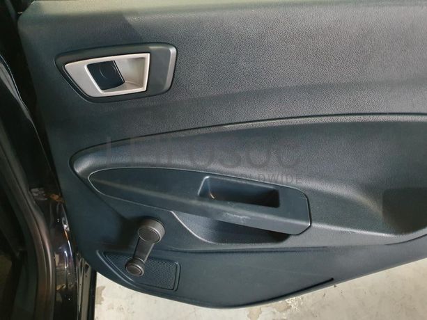 Ford Fiesta 1.6TDCI · Ano 2012