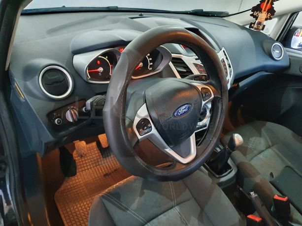 Ford Fiesta 1.6TDCI · Ano 2012