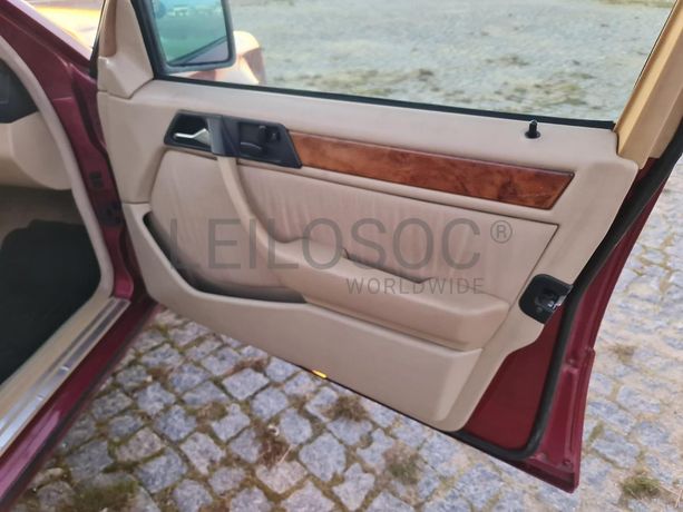 Mercedes-Benz 300E 24V · Ano 1995