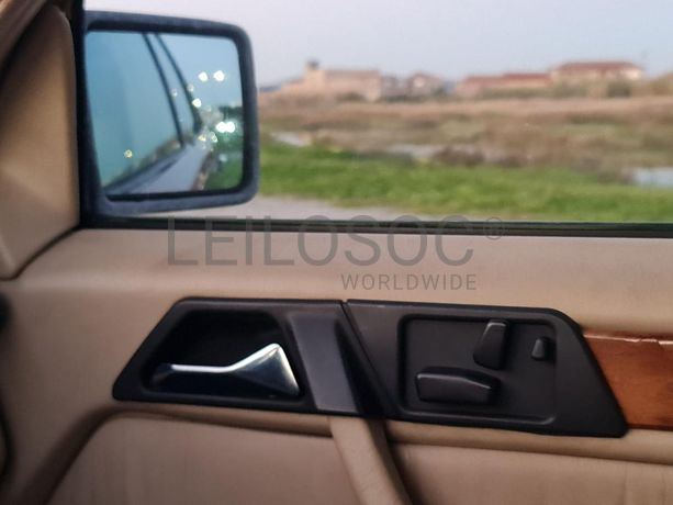 Mercedes-Benz 300E 24V · Ano 1995