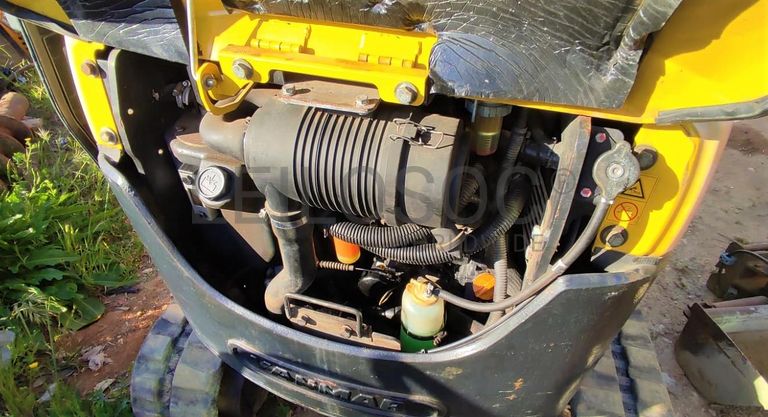 Mini Giratória Yanmar