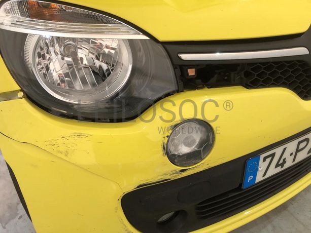 Renault Twingo · Ano 2015