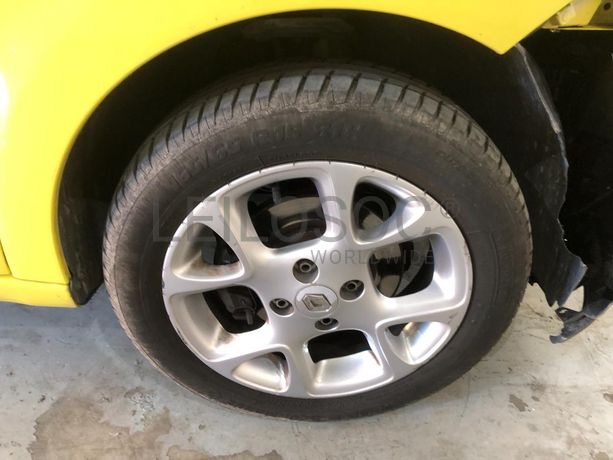 Renault Twingo · Ano 2015