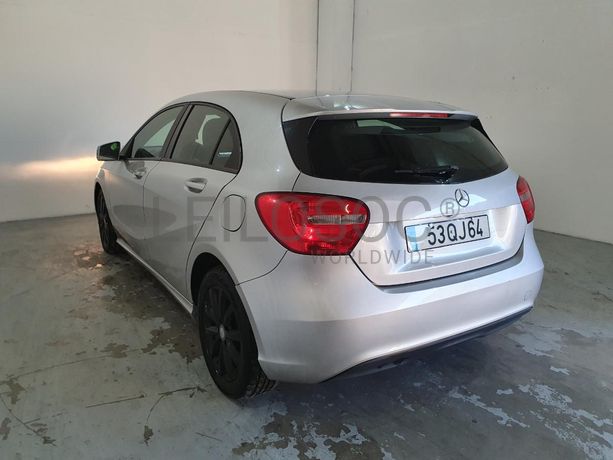 Mercedes-Benz A200 1.8 CDI · Ano 2012