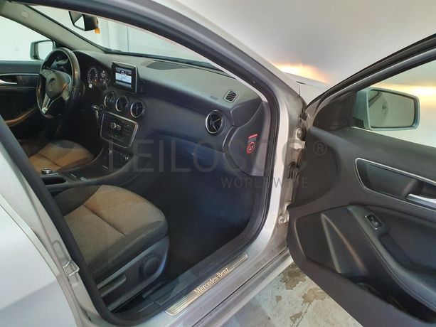 Mercedes-Benz A200 1.8 CDI · Ano 2012