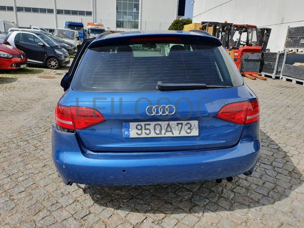 Audi A4 2.0 TDI · Ano 2012