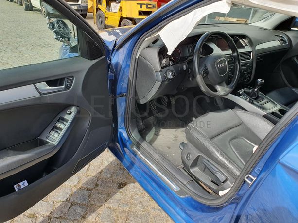 Audi A4 2.0 TDI · Ano 2012