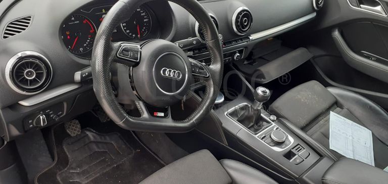 Audi A3 1.6 TDI · Ano 2014