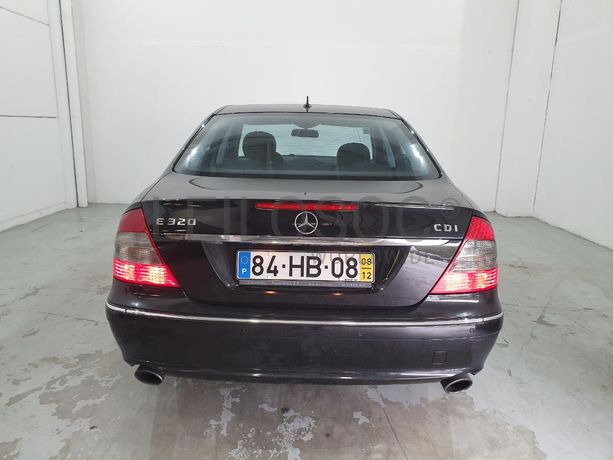 Mercedes-Benz E320 CDI · Ano 2008