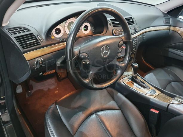 Mercedes-Benz E320 CDI · Ano 2008