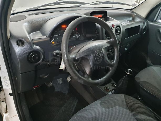 Peugeot Partner 2.0 HDI · Ano 2006