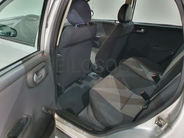 Opel Corsa · Ano 2004