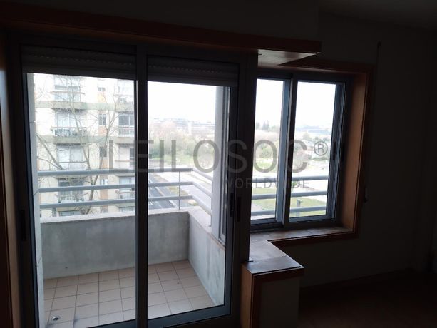 Apartamento T2 + Lugar de garagem · Vila Nova de Gaia