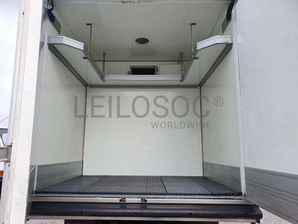 Mitsubishi Canter Fuso 7C18 · Ano 2013