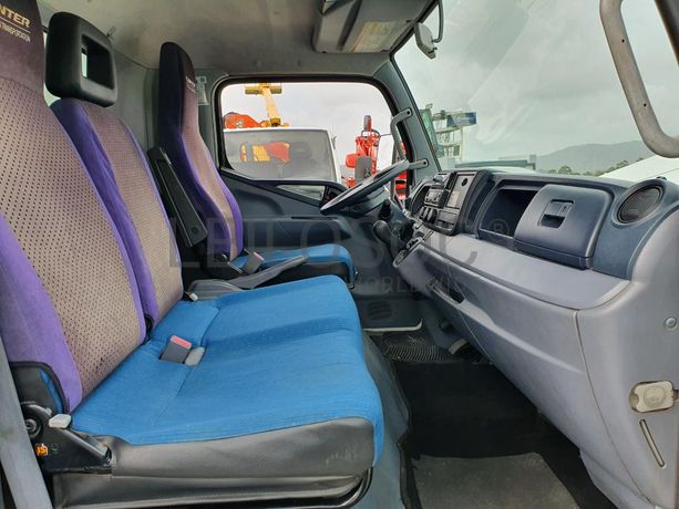 Mitsubishi Canter Fuso 7C18 · Ano 2013