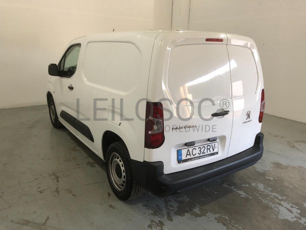 Peugeot Partner · Ano 2020