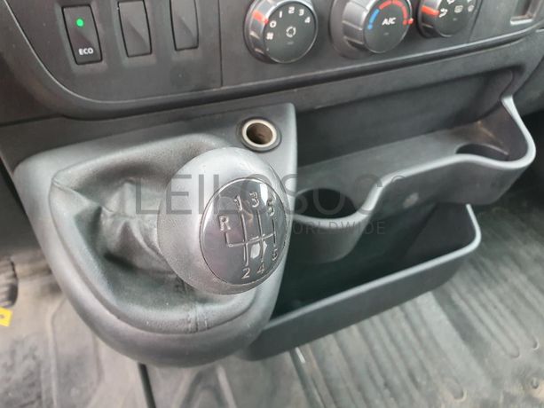 Opel Movano 2.3 CDTI · Ano 2017