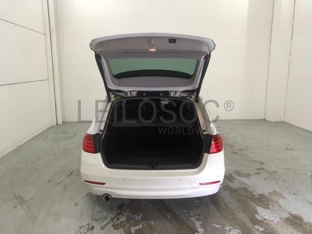 BMW 320 D Touring · Ano 2013