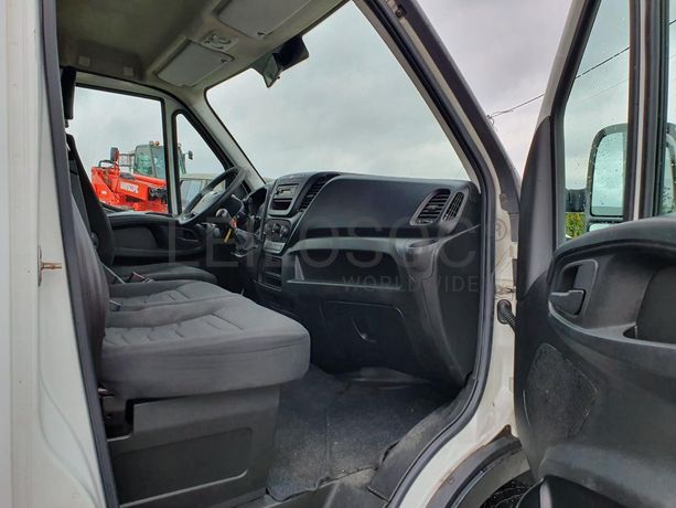 Iveco Daily 35-170 · Ano 2016