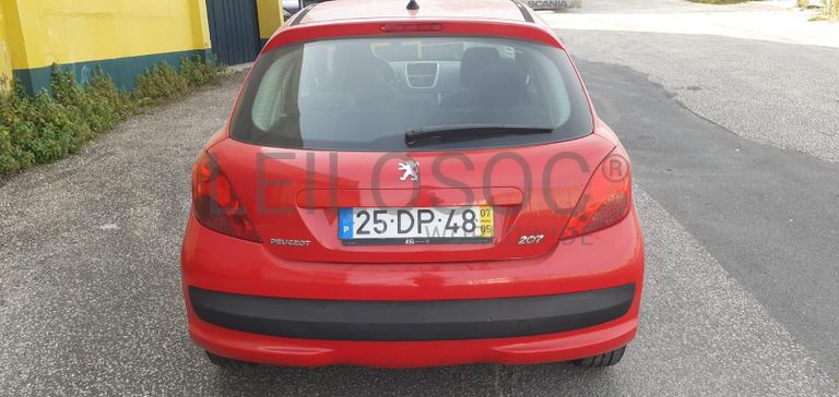 Peugeot 207 1.4 16v · Ano 2007