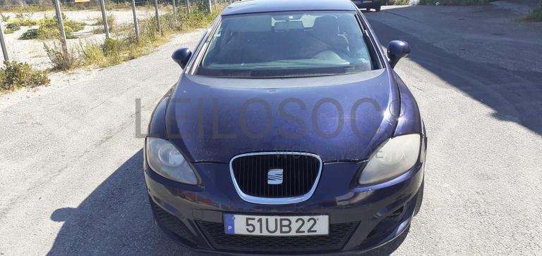 Seat Leon 1.6 TDI · Ano 2012