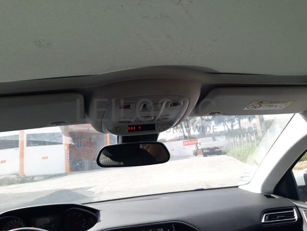 Peugeot 308 SW 1.6 BlueHDI · Ano 2014