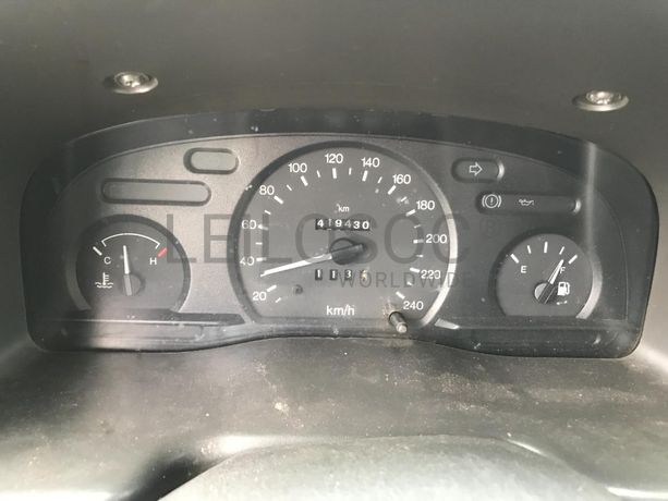 Ford Transit Kombi 2.0 · Ano 2001