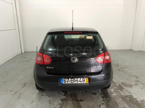 Volkswagen Golf 1.9 TDI · Ano 2006