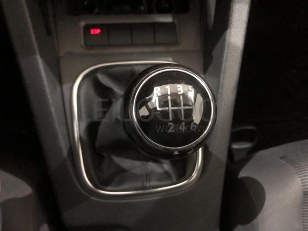 Volkswagen Golf 1.9 TDI · Ano 2006