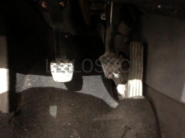 Volkswagen Golf 1.9 TDI · Ano 2006