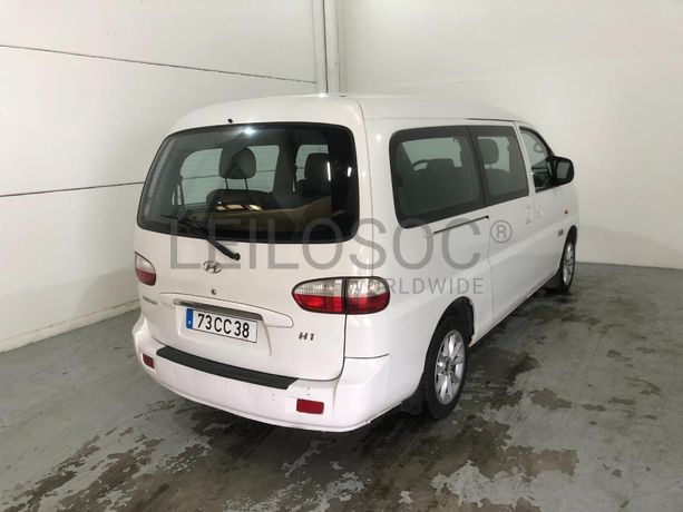 Hyundai H1 · 9 Lugares · Ano 2006