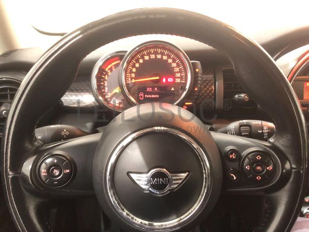 Mini Cooper SD · Ano 2016