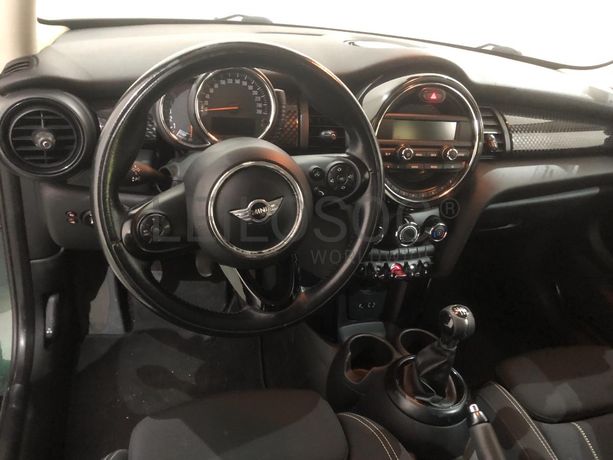 Mini Cooper SD · Ano 2016