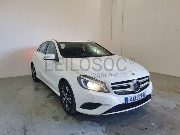 Mercedes-Benz A200 CDI · Ano 2015