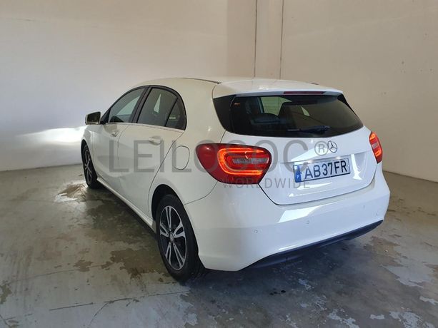 Mercedes-Benz A200 CDI · Ano 2015