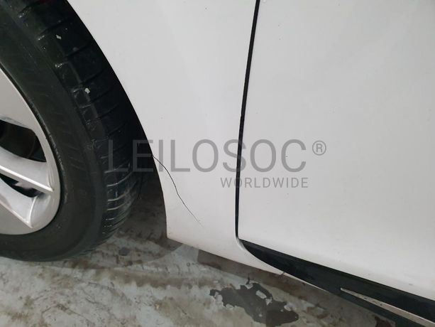Renault Clio 0.9 TCE · Ano 2018