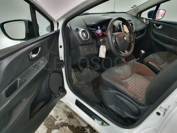 Renault Clio 0.9 TCE · Ano 2018