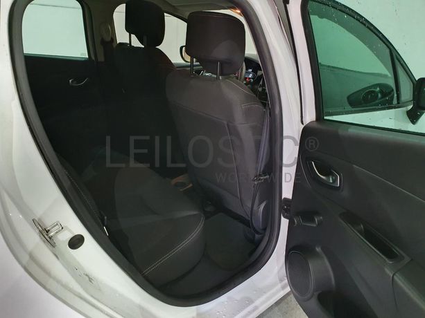Renault Clio 0.9 TCE · Ano 2018