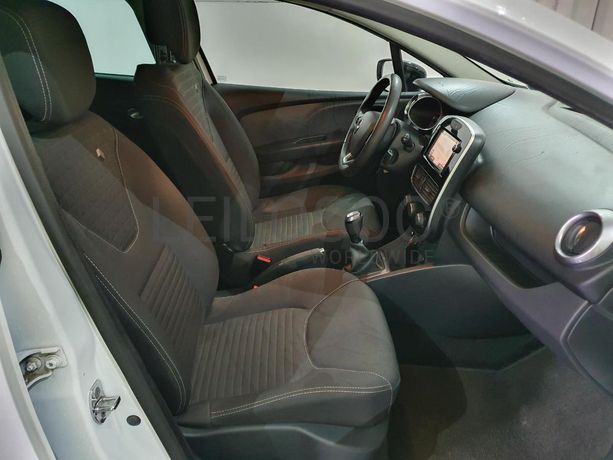 Renault Clio 0.9 TCE · Ano 2018