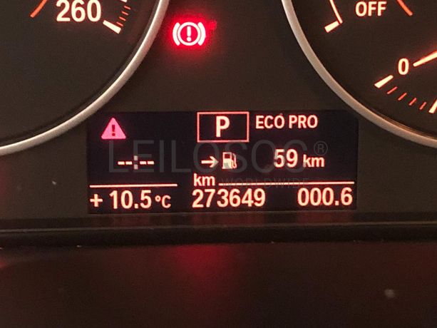 BMW 320D · Ano 2014