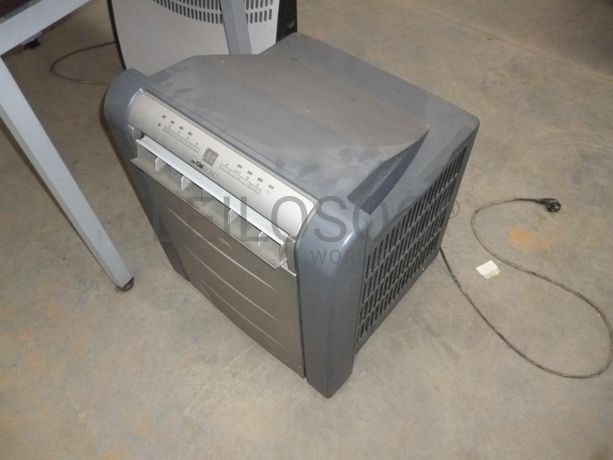 Equipamento de Escritório + Material Informático