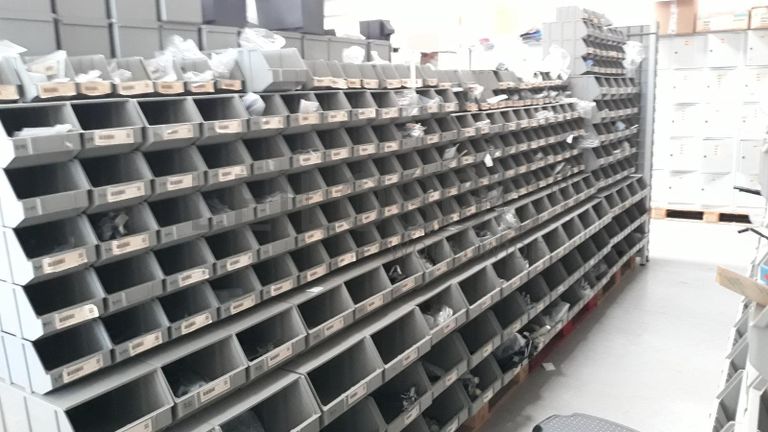 Caixas SUC · Cacifos