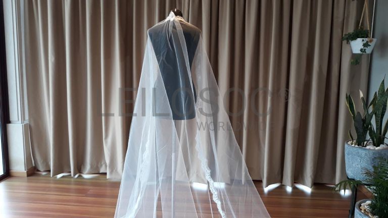 Grande Leilão de Vestidos de Noiva e Cerimónia