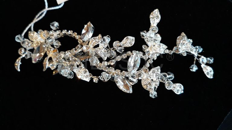 Grande Leilão de Vestidos de Noiva e Cerimónia