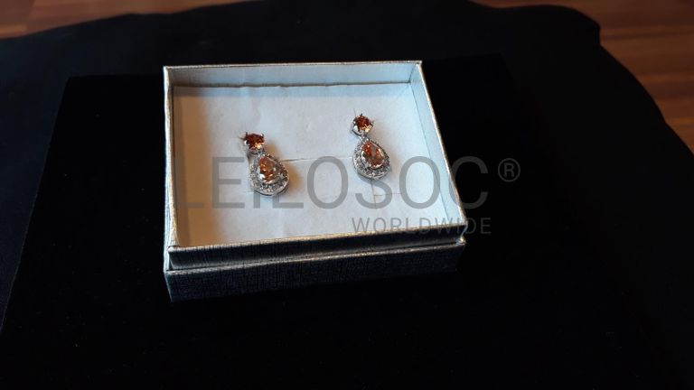 Grande Leilão de Vestidos de Noiva e Cerimónia