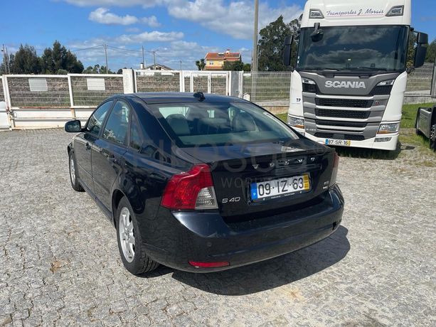 Volvo S40 1.6D · Ano 2010
