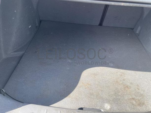 Volvo S40 1.6D · Ano 2010