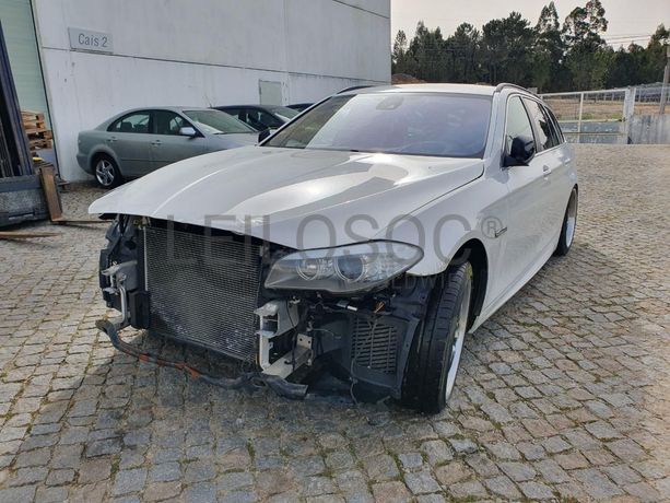 BMW 520D Touring · Ano 2011