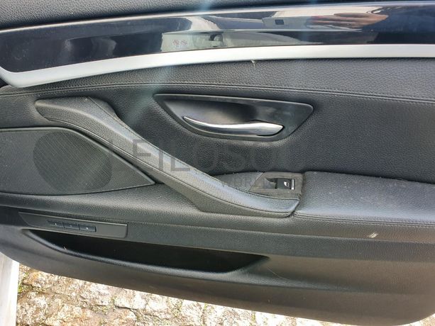 BMW 520D Touring · Ano 2011